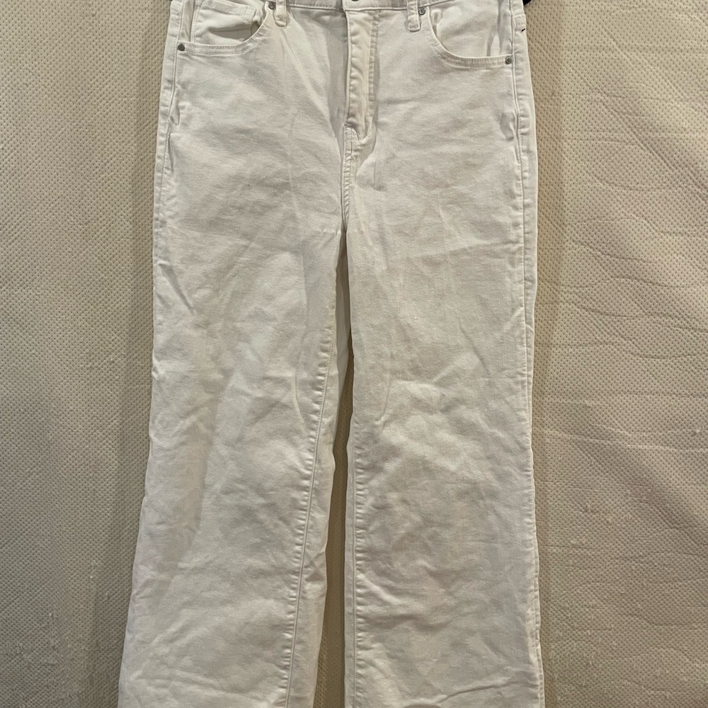 Elegant White Flare Jeans for Women
